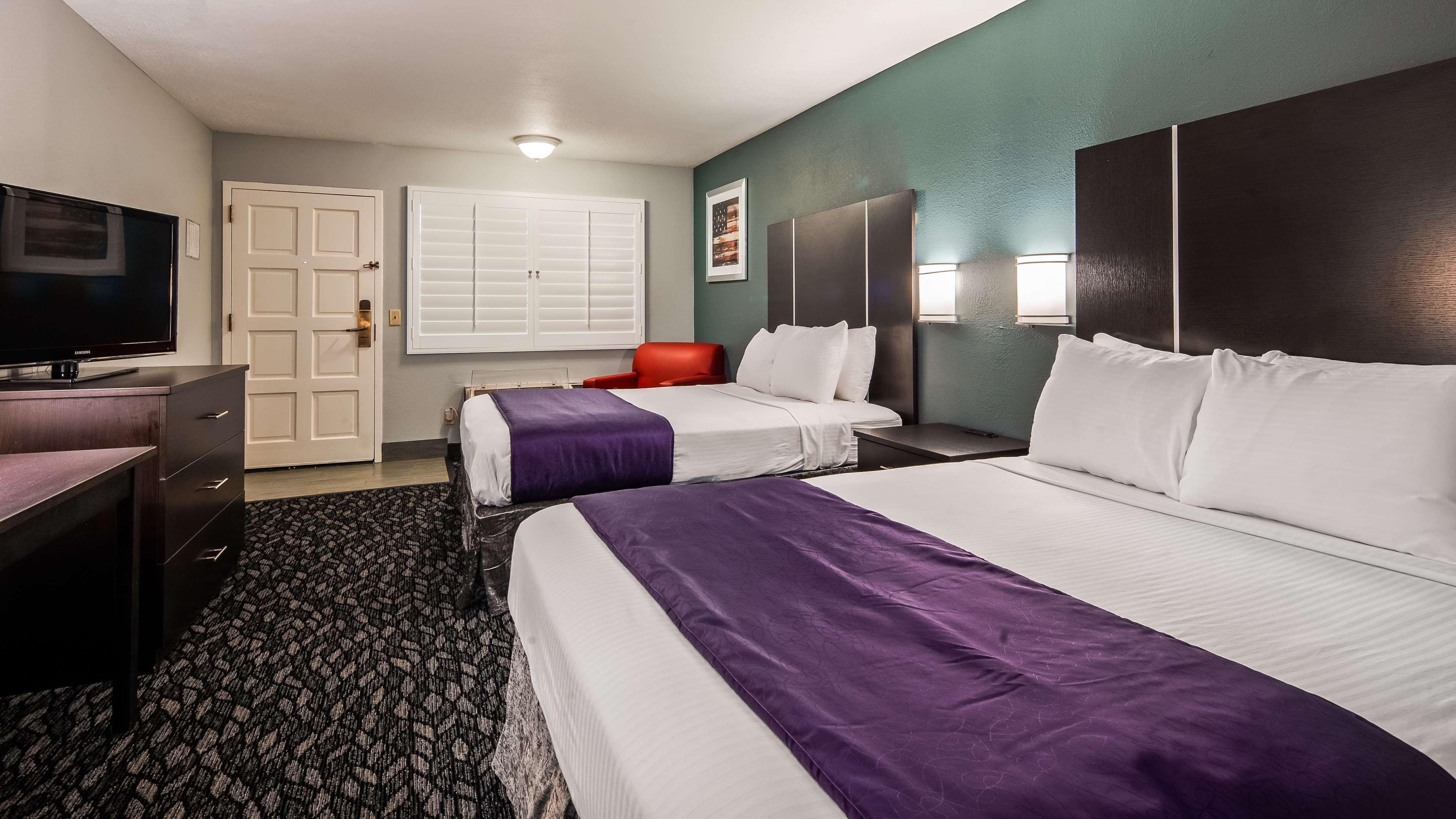 Best Western Desert Villa Inn Барстоу Екстериор снимка