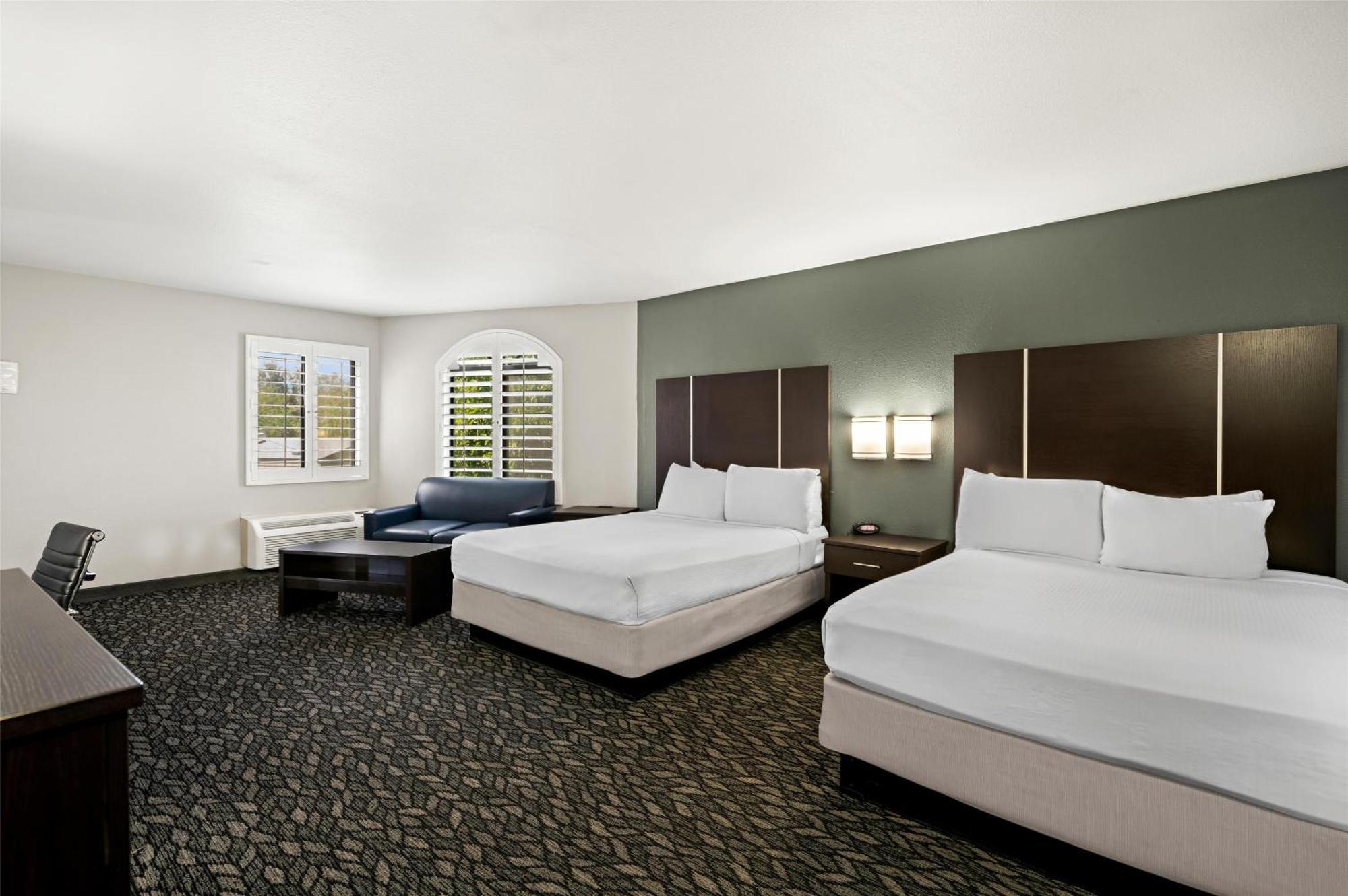 Best Western Desert Villa Inn Барстоу Екстериор снимка